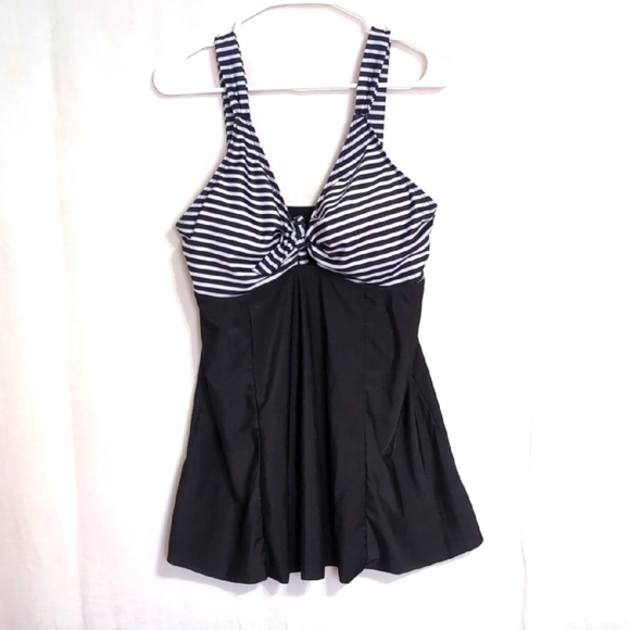 unbranded Other - Unbranded Black White Striped Tie Front Swim Dress WITHOUT BOTTOMS Size 1x